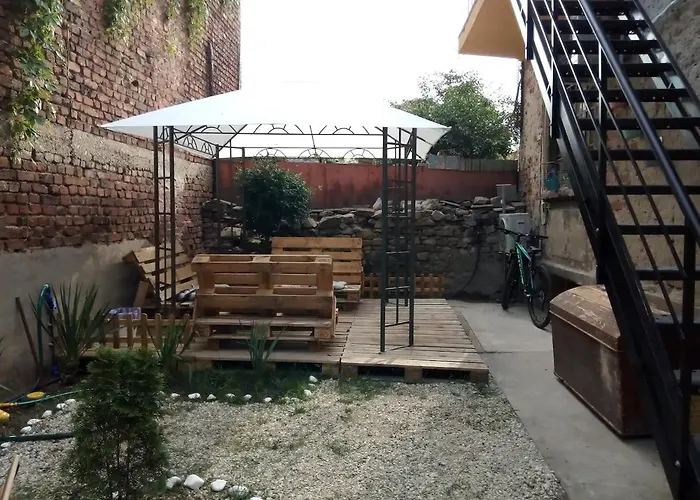 Сasa de vacaciones Entire House With Guest & Garden *