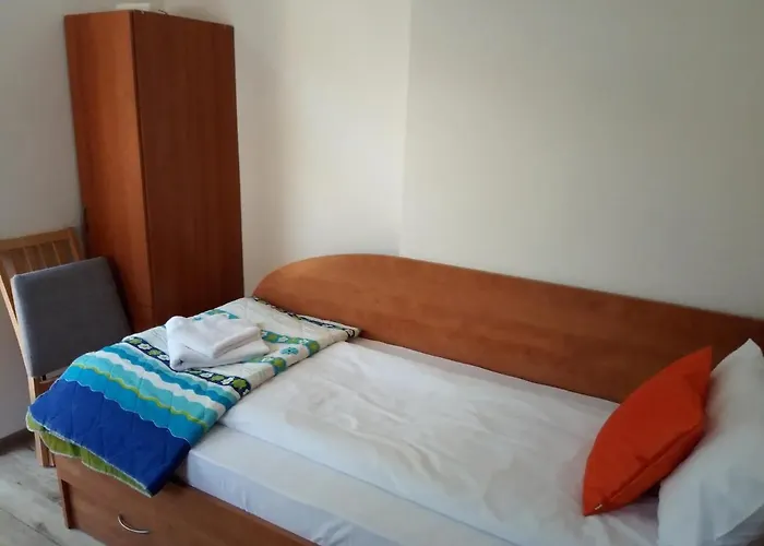 Сasa de vacaciones Entire House With Guest & Garden