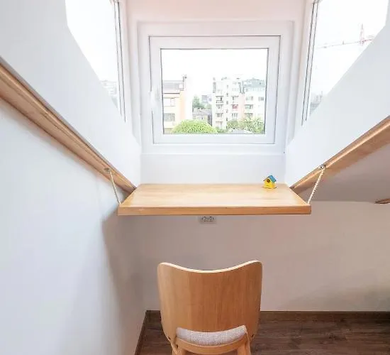 Entire House With Guest & Garden * 索菲亞